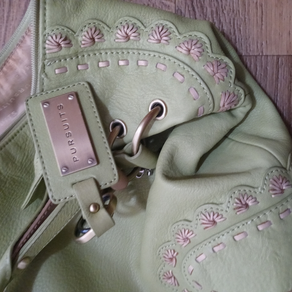 Pursuits purse